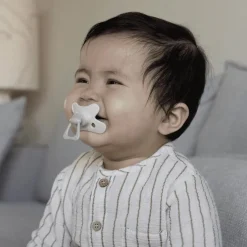 Difrax Fopspeen Natural 18 Maanden Donkergrijs BPA-vrij