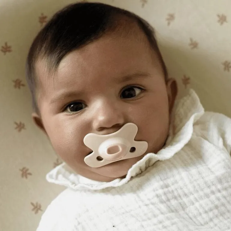 Difrax Fopspeen Naturel Earth Moonstone 0-6 Maanden