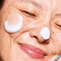 e.l.f. Holy Hydration! Clean Freak Daily Cleanser 162ML