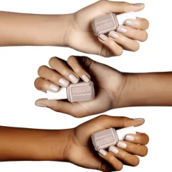 essie Nagellak Nude 121 Topless Barefoot 13,5 ML