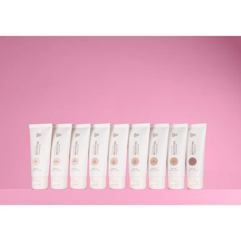 Etos Moisturizing Mattifying Foundation SPF 20 11 Mocha