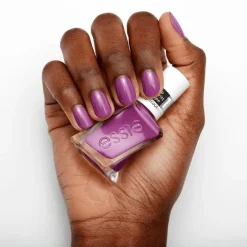 gel by essie Nagellak Strut With It 561 Paars 13,5ML