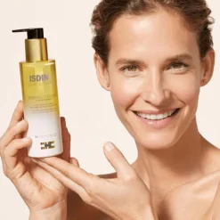 ISDIN Isdinceutics Essential Cleansing - 200ML