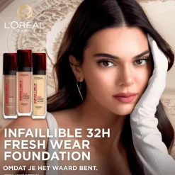 L'Oréal Paris Infaillible 32HR Fresh Wear 220 Sand Foundation met SPF25 30 ML