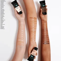 Maybelline New York Fit Me Matte + Poreless Foundation 320 Natural Tan 30 ML