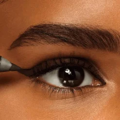 Maybelline New York Tattoo Liner 910 Bold Brown Waterproof Oogpotlood