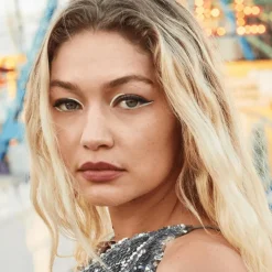 Maybelline New York Tattoo Waterproof Eyeliner Gel Pencel 817 Vivid Green