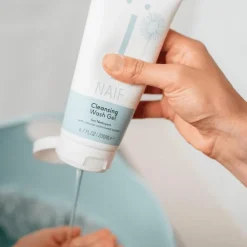 Naïf Baby & Kids Shampoo + Wasgel Value Pack