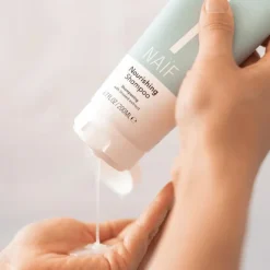 Naïf Verzorgende Shampoo 200 ML