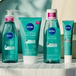 NIVEA Derma Skin Clear Scrub Onzuivere Huid 150 ML