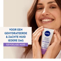 NIVEA Essentials Dagcrème +24H Sensitive SPF15 50 ML