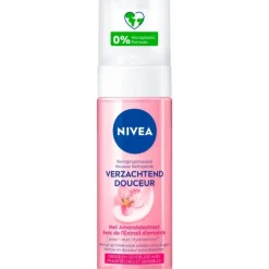 NIVEA Essentials Verzachtende Reinigingsmousse 150 ML