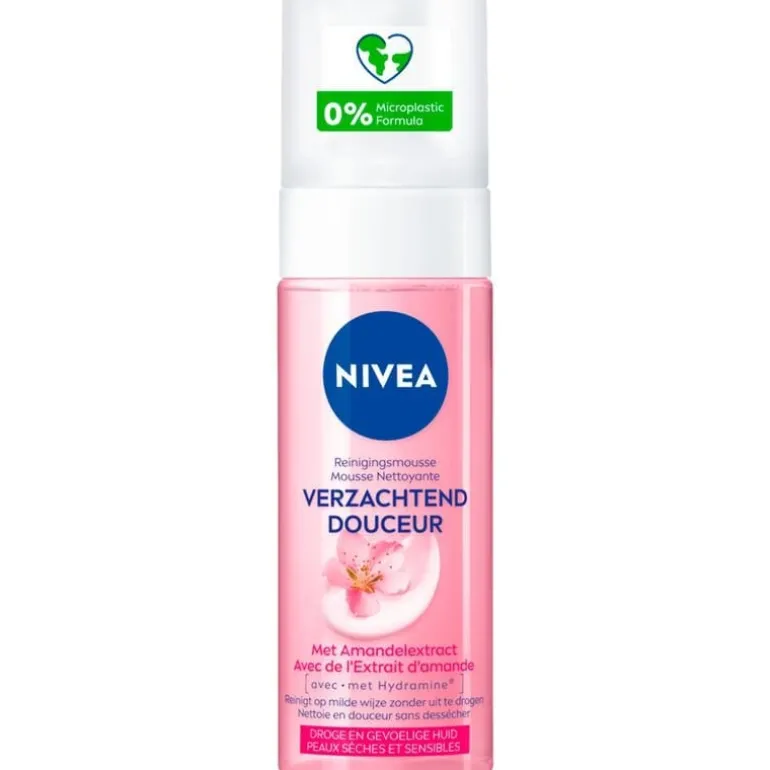 NIVEA Essentials Verzachtende Reinigingsmousse 150 ML