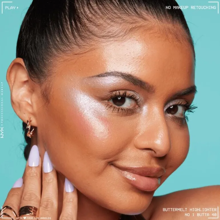 NYX Professional Makeup Buttermelt Highlighter 40 NO 1 BUTTA