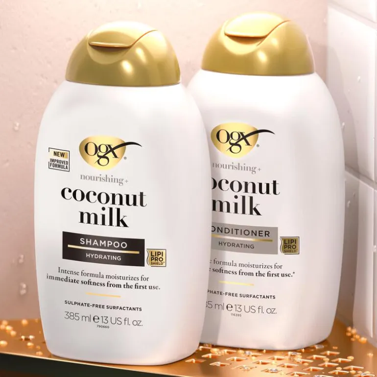 OGX Nourishing Coconut Milk Shampoo 385 ML