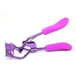 W7 Eyelash Curler